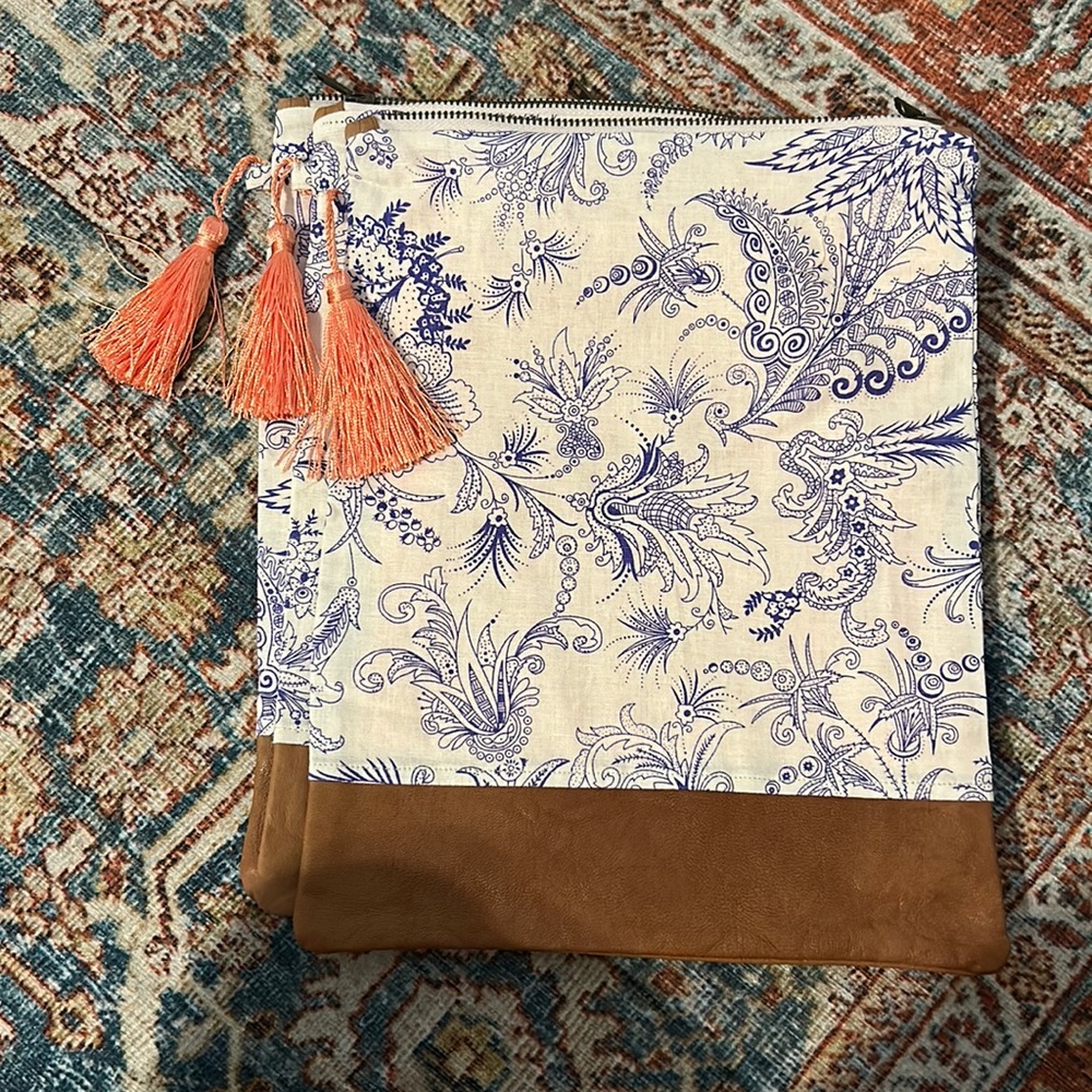 13x11 tote